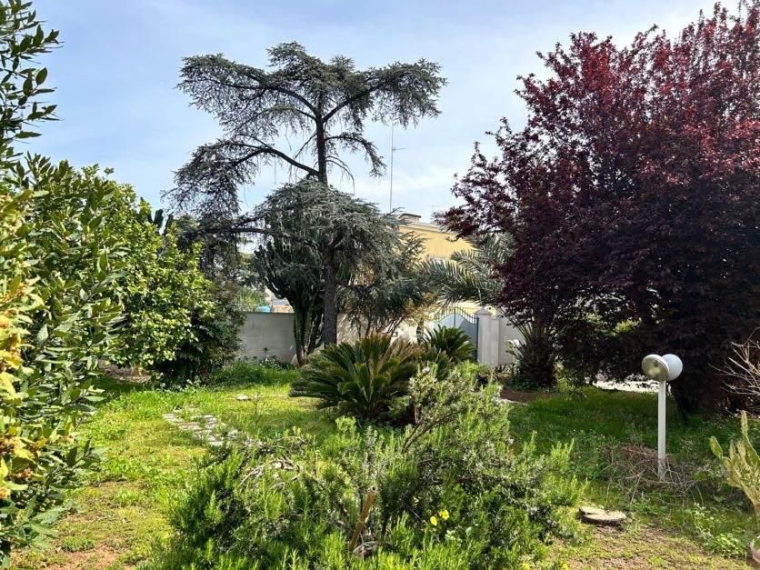 Giardino A Mare Bari Exterior foto